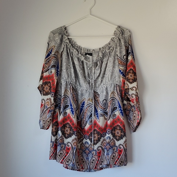 Top - Picture 1 of 1